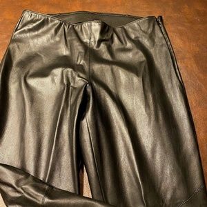 Ladies DANIER BLACK LEATHER SLACKS